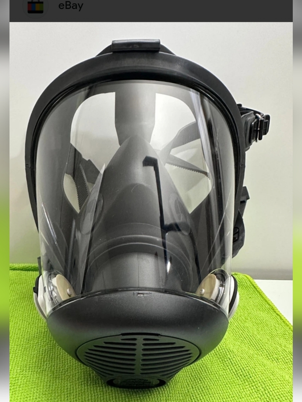 Full Face Respirator Mask - Black - Brand new and has never been used